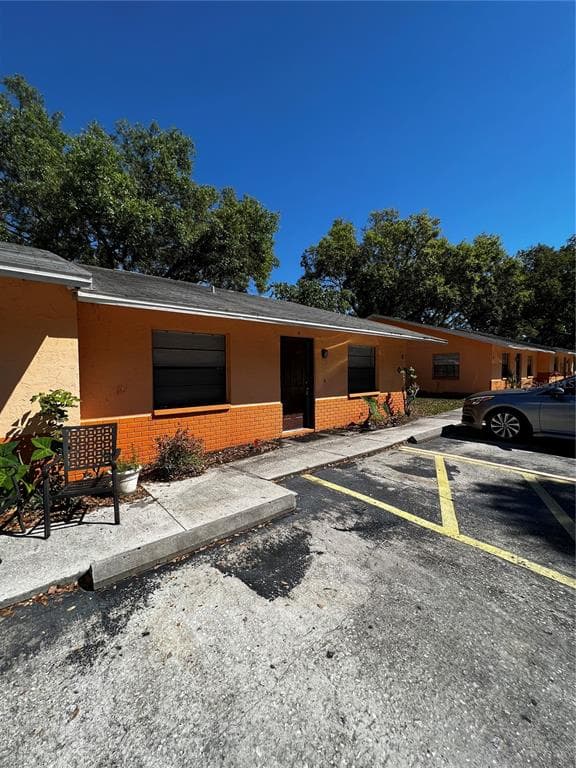 950 BELTREES STREET UNIT V DUNEDIN, FL 34698