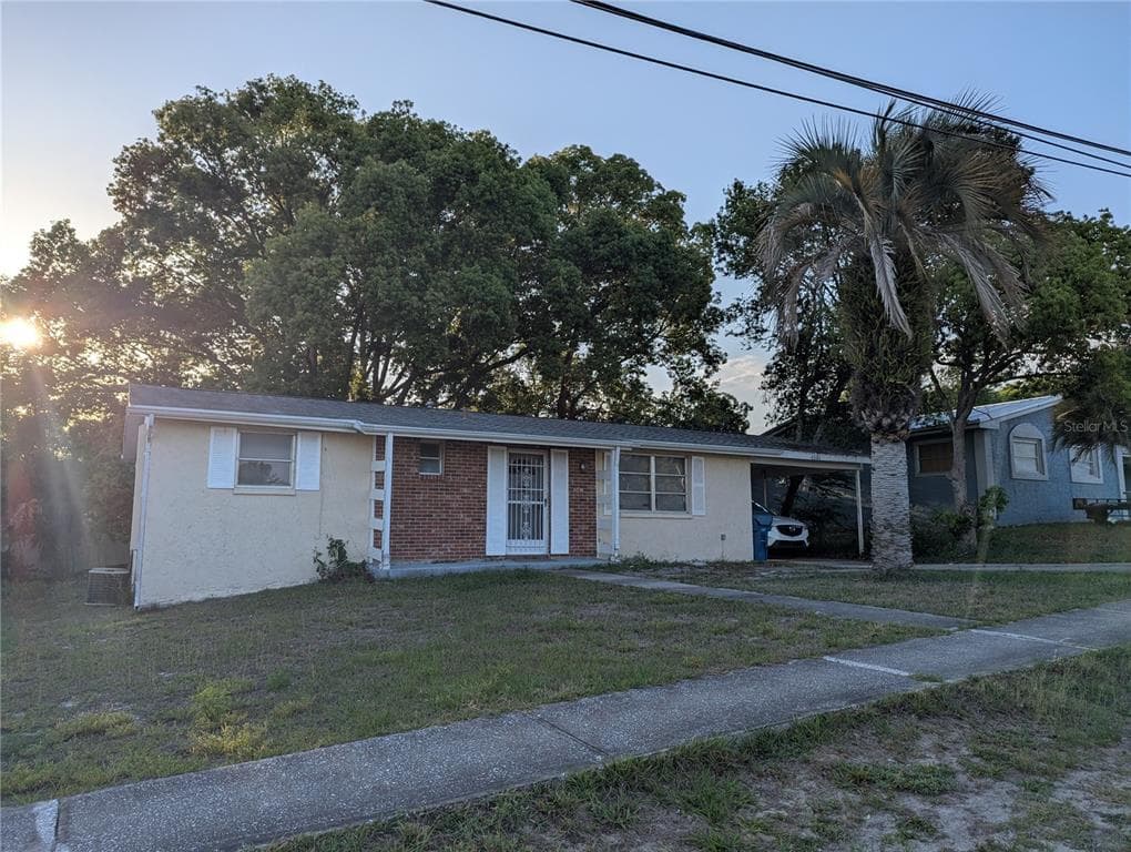 4581 DELTONA BOULEVARD SPRING HILL, FL 34606