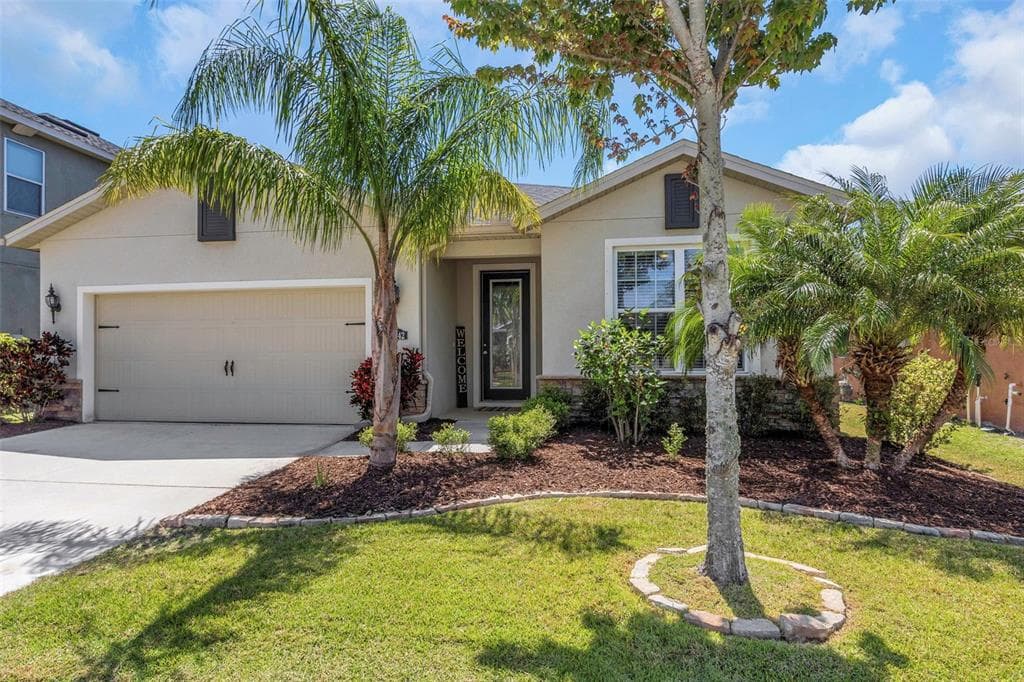 11142 SPRING POINT CIRCLE RIVERVIEW, FL 33579