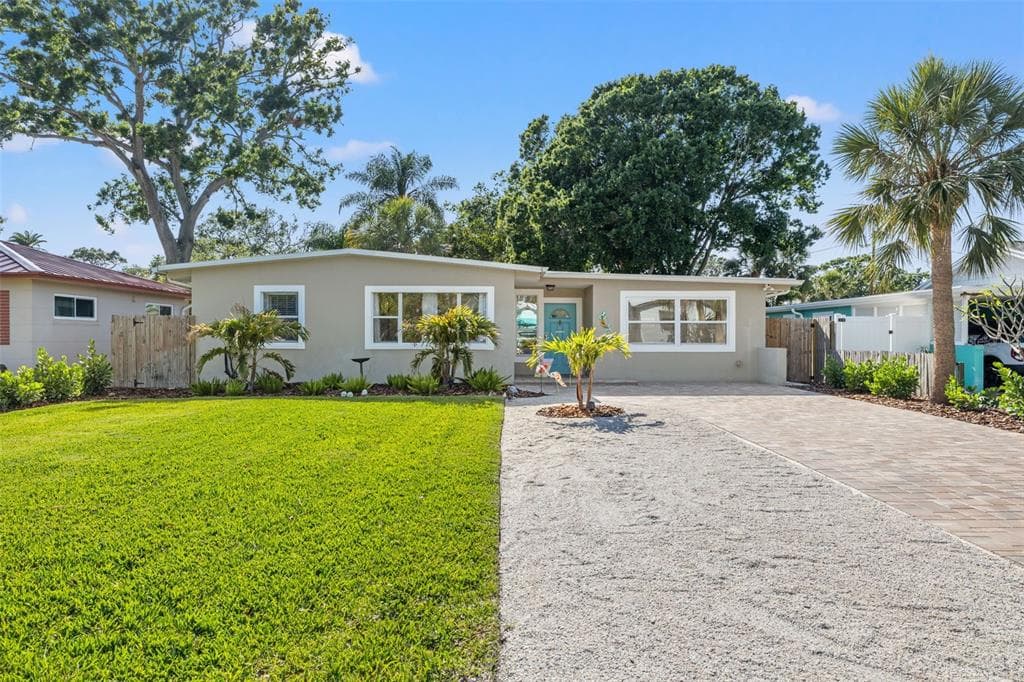 1613 60TH STREET S GULFPORT, FL 33707