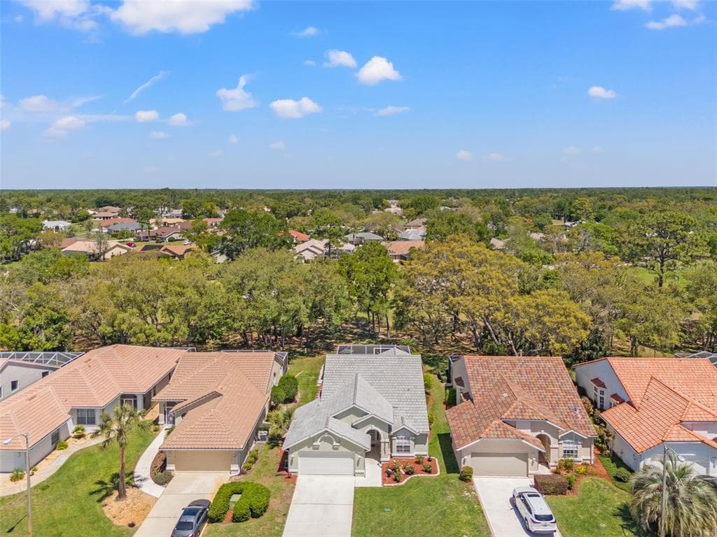 9375 FRENCH QUARTERS CIRCLE WEEKI WACHEE, FL 34613