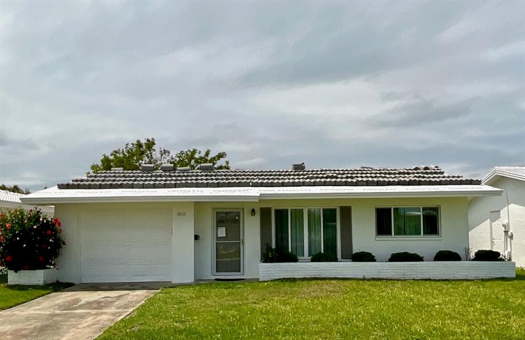 9712 36TH STREET N PINELLAS PARK, FL 33782