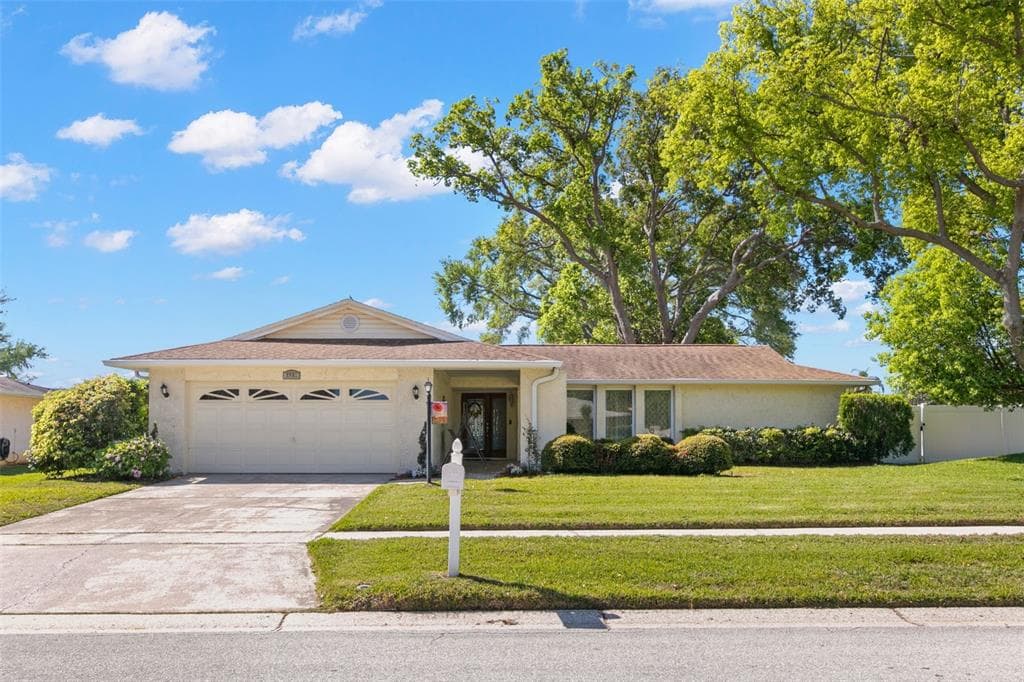 2961 STOCKWOOD DRIVE CLEARWATER, FL 33761