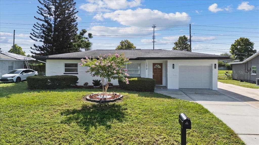 1979 E SKYLINE DRIVE CLEARWATER, FL 33763