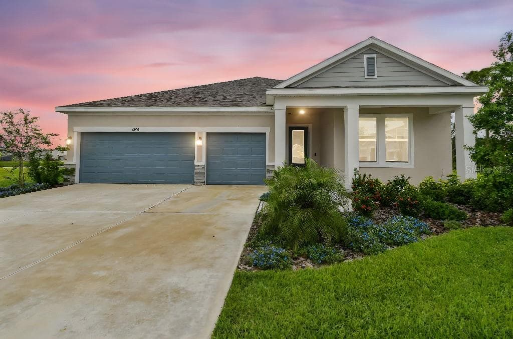 8960 WINDLASS COVE PARRISH, FL 34219