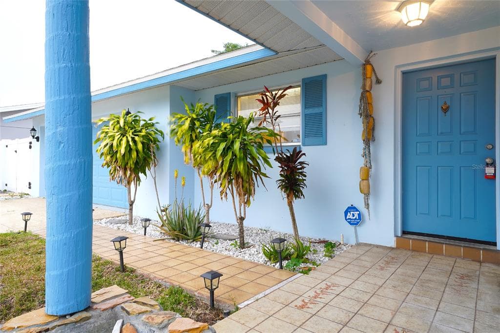 6800 WILLIAM TELL DRIVE NEW PORT RICHEY, FL 34653
