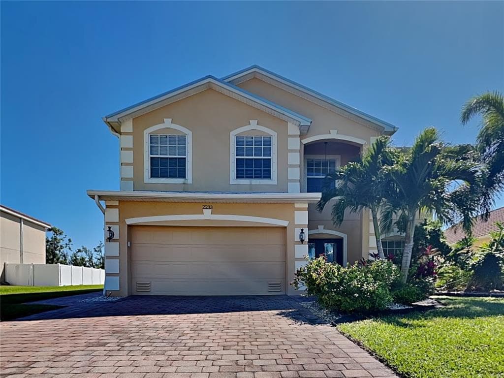 2233 CAPE HEATHER CIRCLE CAPE CORAL, FL 33991