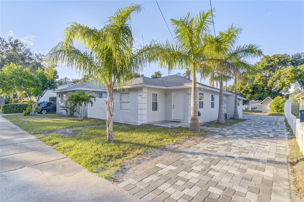1006 PINE STREET CLEARWATER, FL 33756