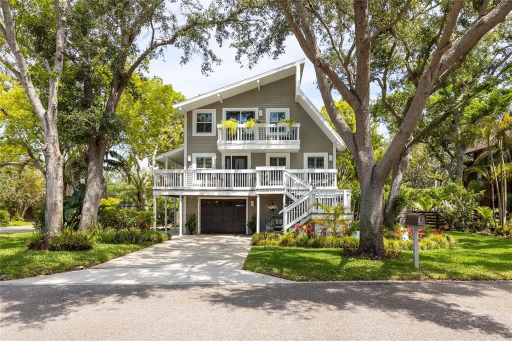 12893 POINSETTIA AVENUE SEMINOLE, FL 33776