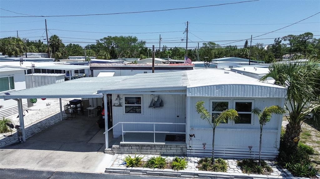 14720 113TH AVENUE UNIT 85 LARGO, FL 33774