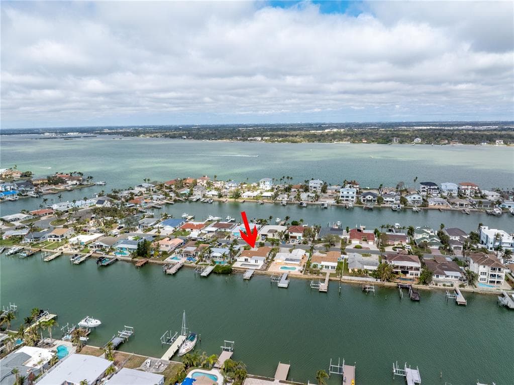 11300 8TH STREET E TREASURE ISLAND, FL 33706