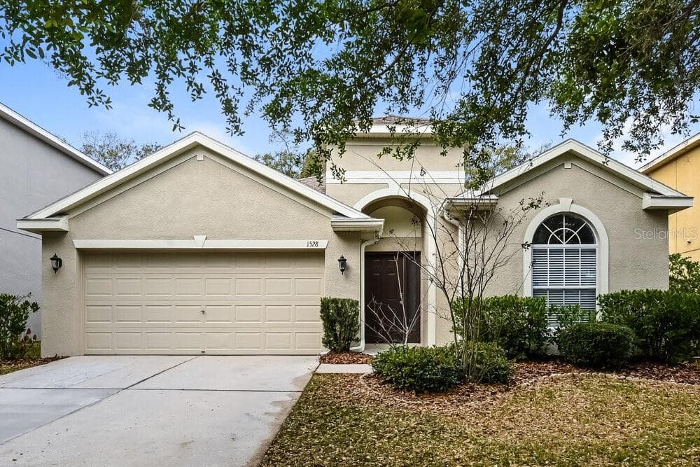 1528 EMERALD HILL WAY VALRICO, FL 33594