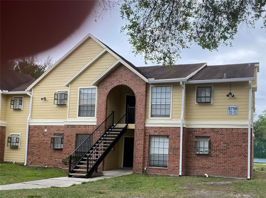 8621 FANCY FINCH DRIVE UNIT 204 TAMPA, FL 33614