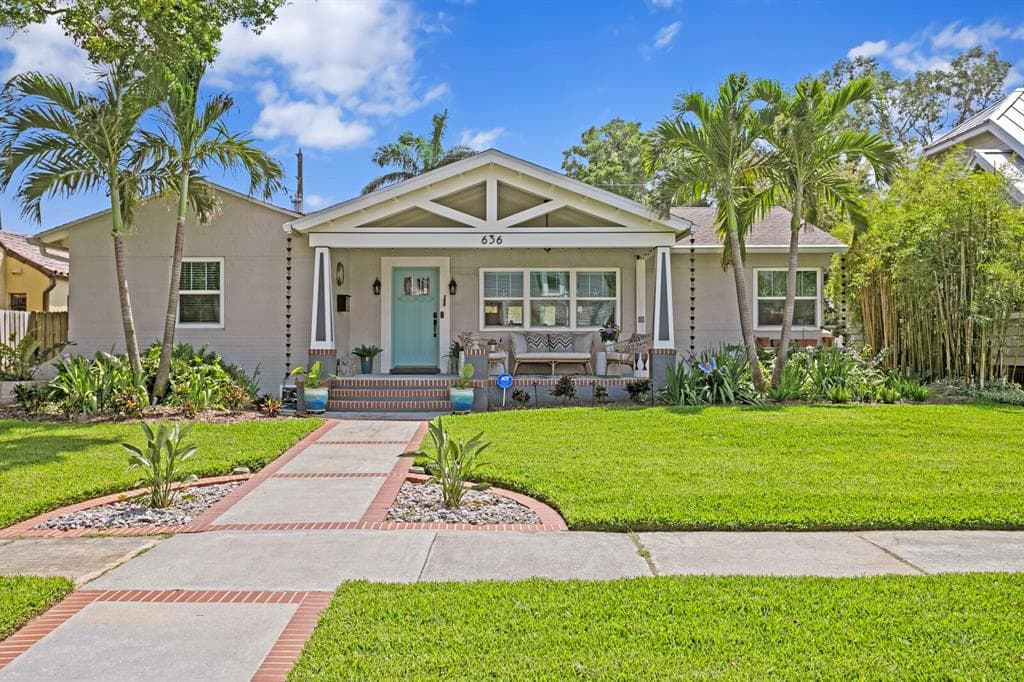 636 16TH AVENUE NE ST PETERSBURG, FL 33704