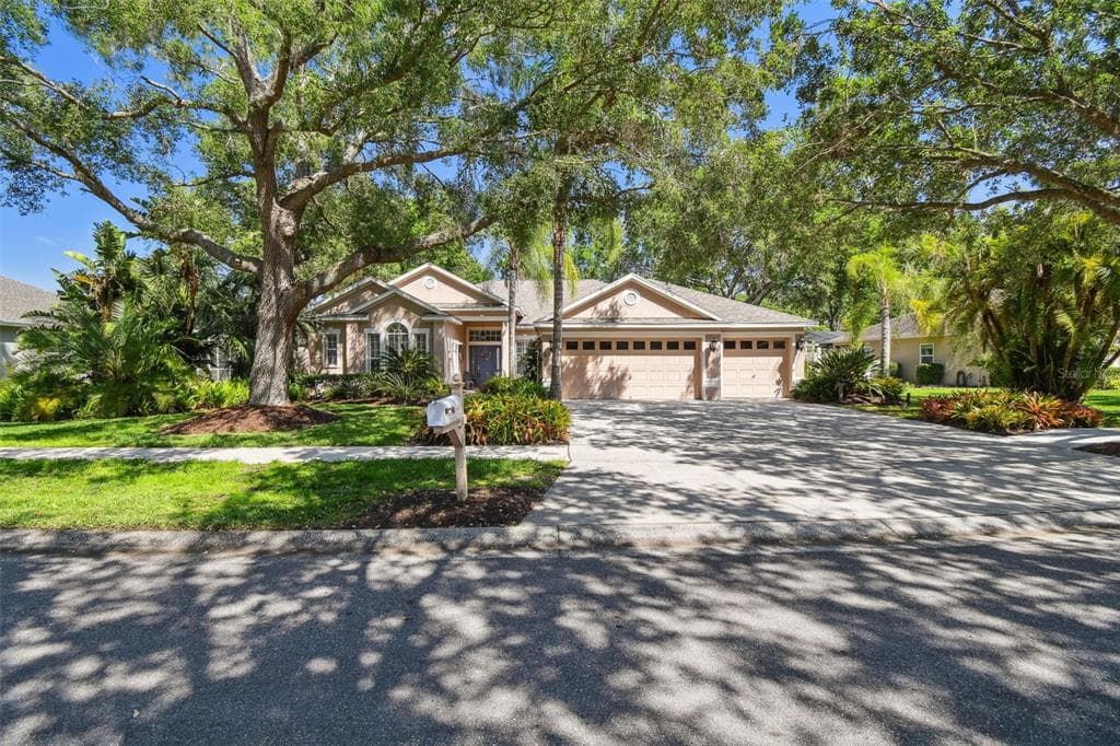 12523 RIVERGLEN DRIVE RIVERVIEW, FL 33569