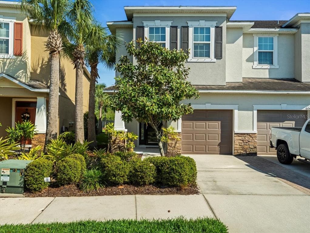 602 CABERNET WAY OLDSMAR, FL 34677