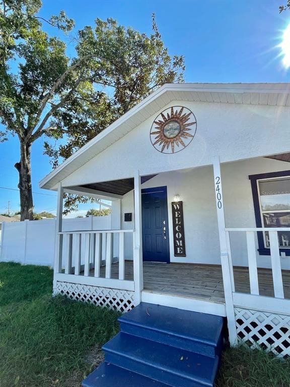 2400 4TH AVENUE S ST PETERSBURG, FL 33712