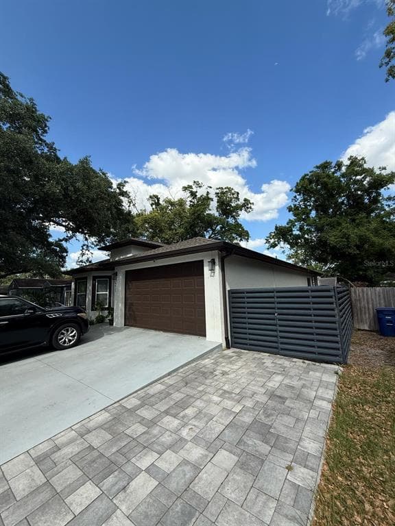 2917 W FERN STREET TAMPA, FL 33614