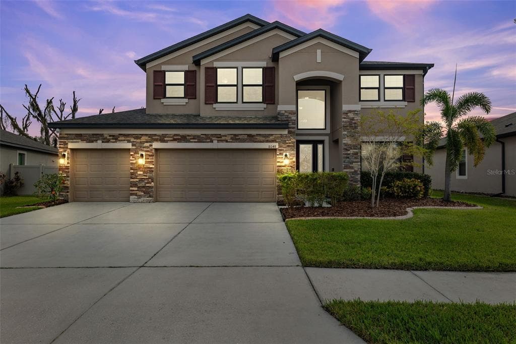 8048 ROMA DUNE DRIVE WESLEY CHAPEL, FL 33545