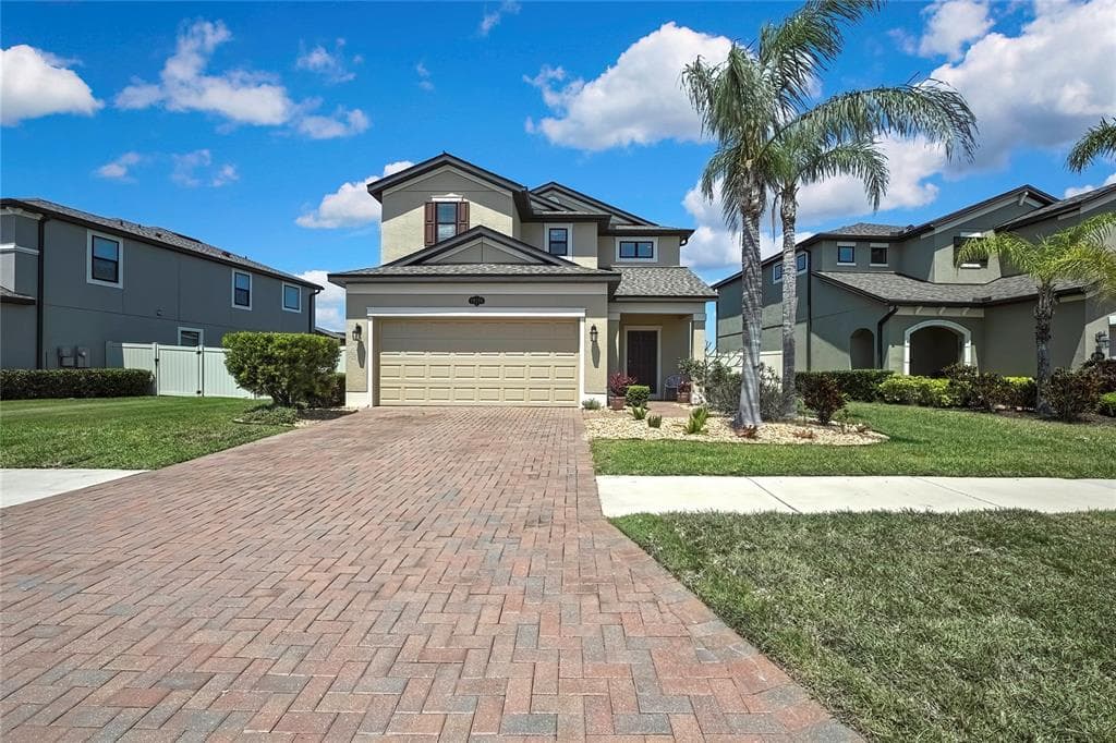 19796 LONG LAKE RANCH BOULEVARD LUTZ, FL 33558
