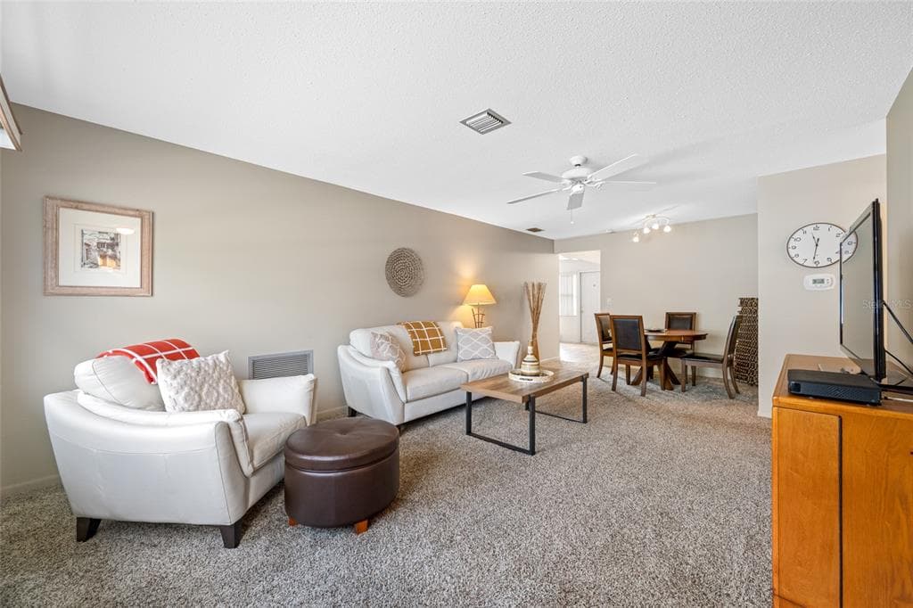 6920 LAFAYETTE N UNIT 6920 PINELLAS PARK, FL 33781