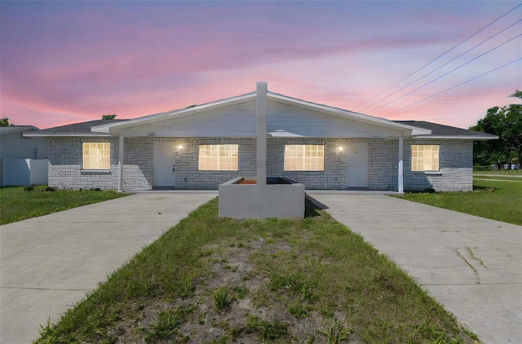 5539 6TH STREET ZEPHYRHILLS, FL 33542