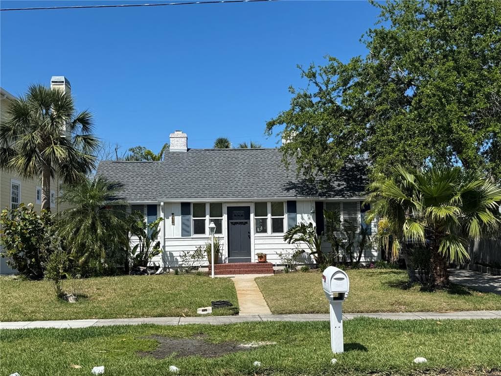 766 BAY ESPLANADE CLEARWATER BEACH, FL 33767