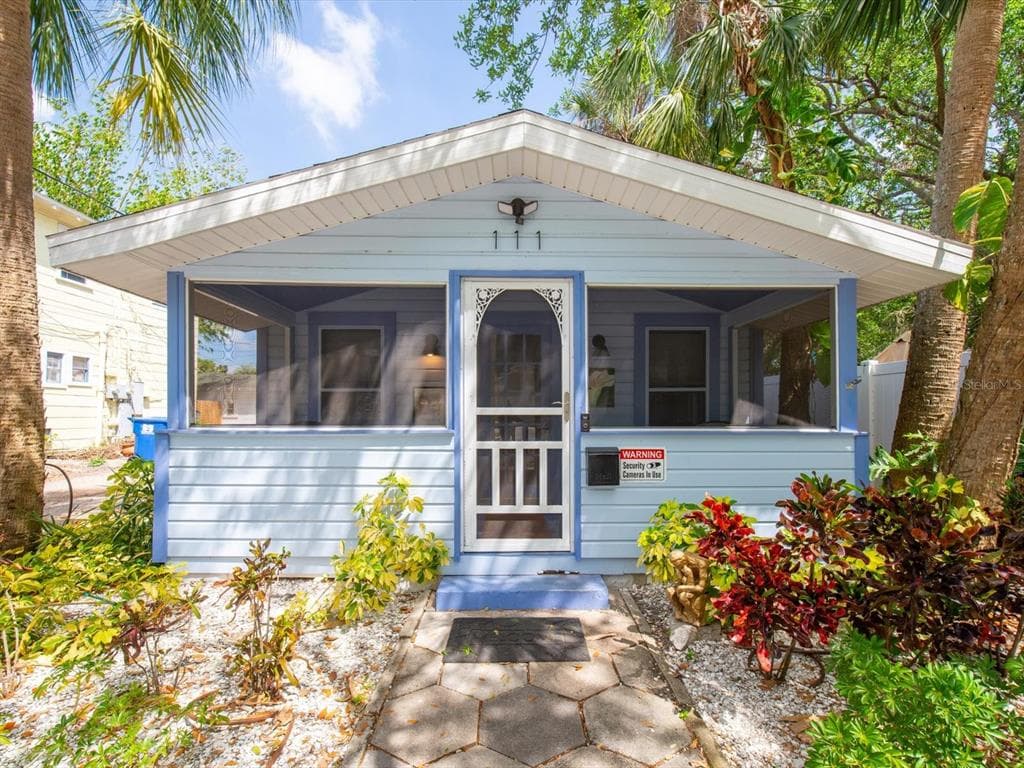 111 25TH STREET N ST PETERSBURG, FL 33713