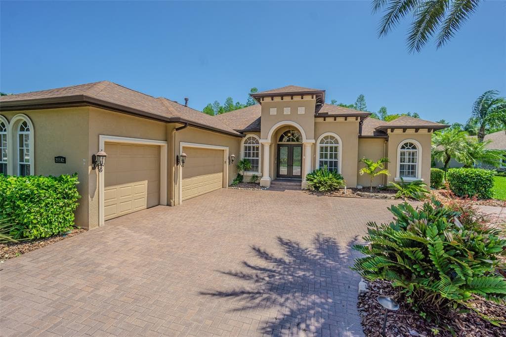 20142 LACE CASCADE ROAD LAND O LAKES, FL 34637