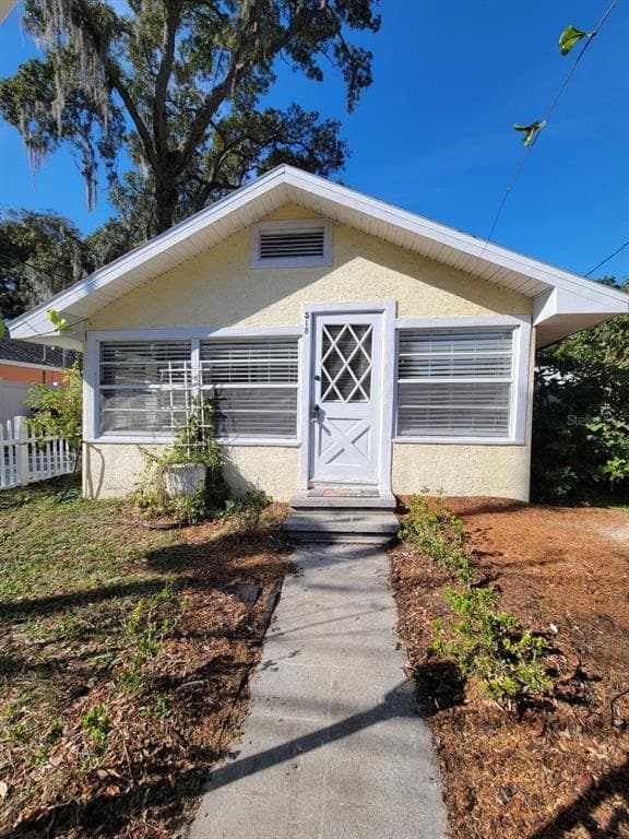 518 4TH STREET NW LARGO, FL 33770