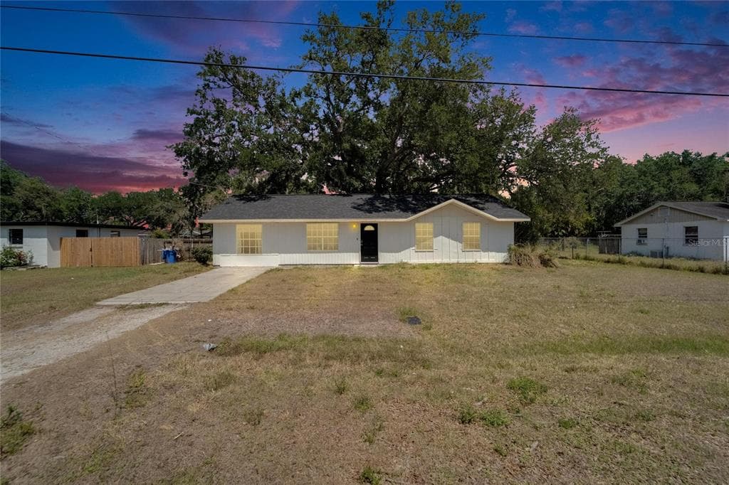 8818 ASHMAN ROAD RIVERVIEW, FL 33578