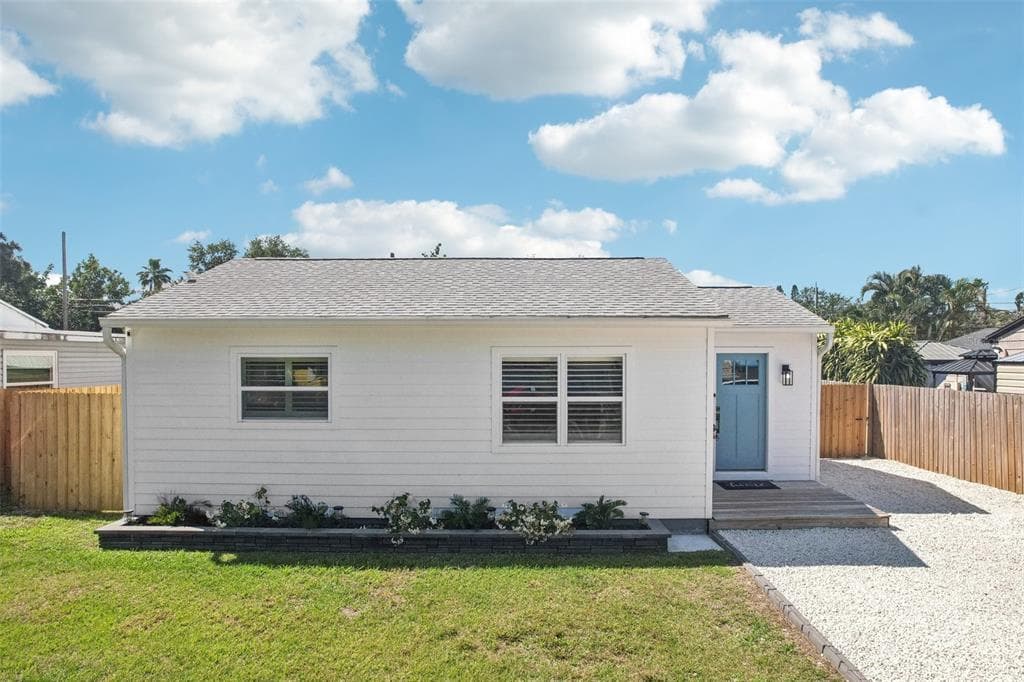 5522 13TH AVENUE S GULFPORT, FL 33707