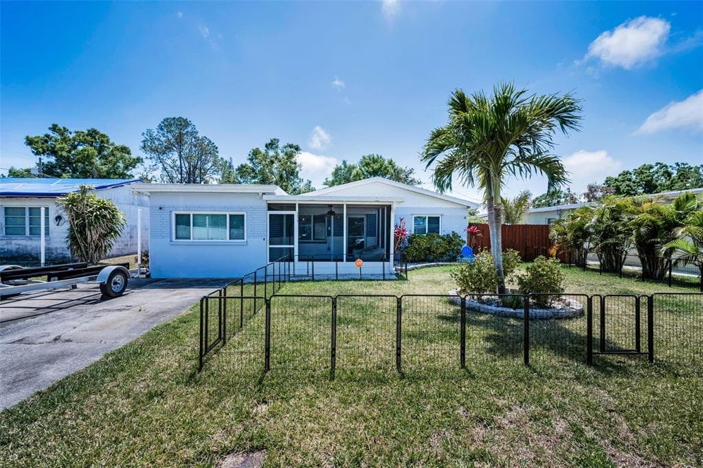 5474 77TH AVENUE N PINELLAS PARK, FL 33781