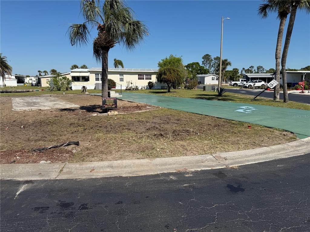 101 E SAINT LUCIA LOOP APOLLO BEACH, FL 33572