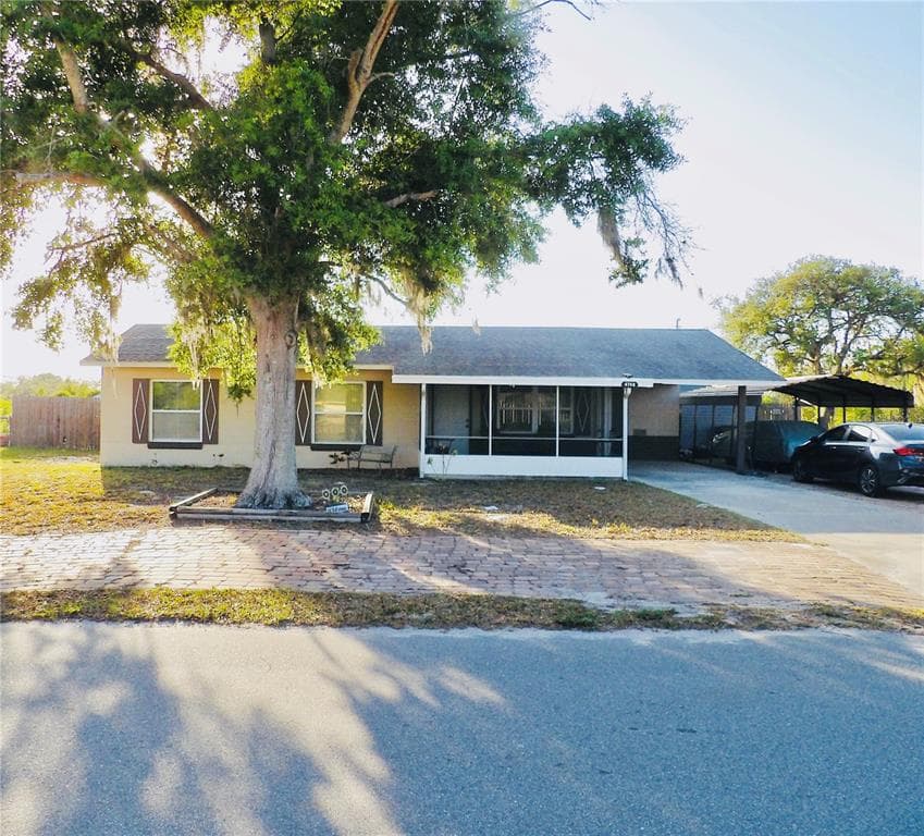 4746 WALES STREET LAKE WALES, FL 33859