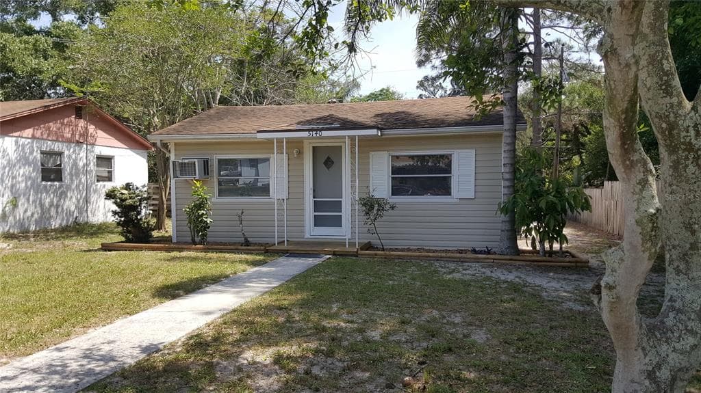 5140 42ND PLACE N ST PETERSBURG, FL 33709