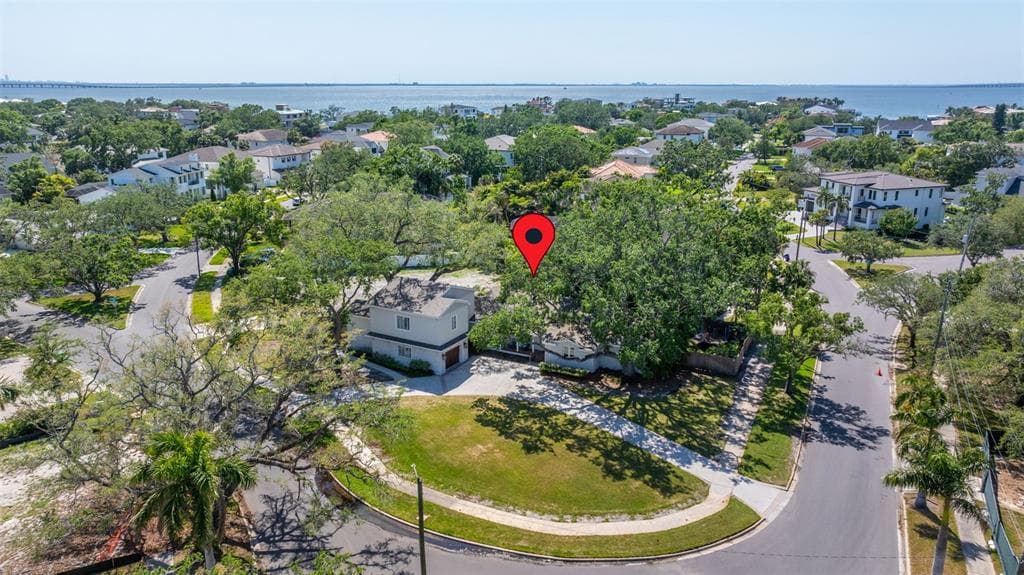 5001 W DICKENS AVENUE TAMPA, FL 33629