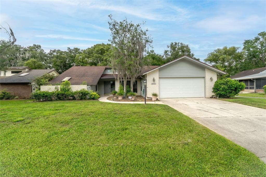 34527 CEDARFIELD DRIVE DADE CITY, FL 33523