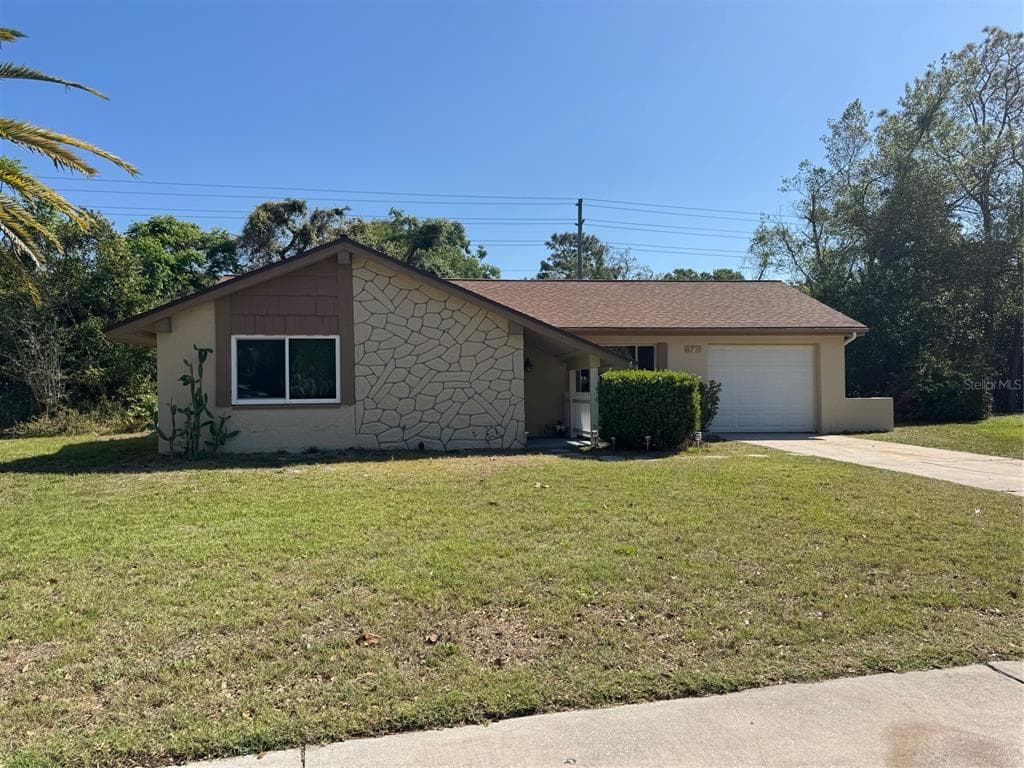 8718 ARROWHEAD DRIVE HUDSON, FL 34667