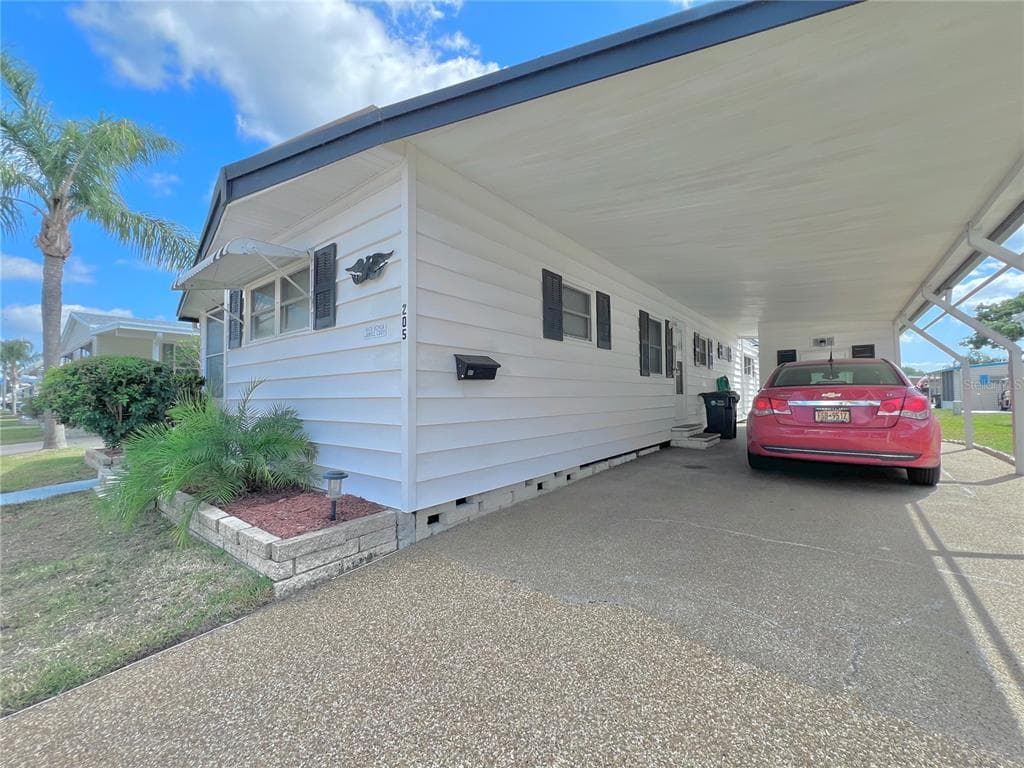 1100 BELCHER ROAD S UNIT 205 LARGO, FL 33771