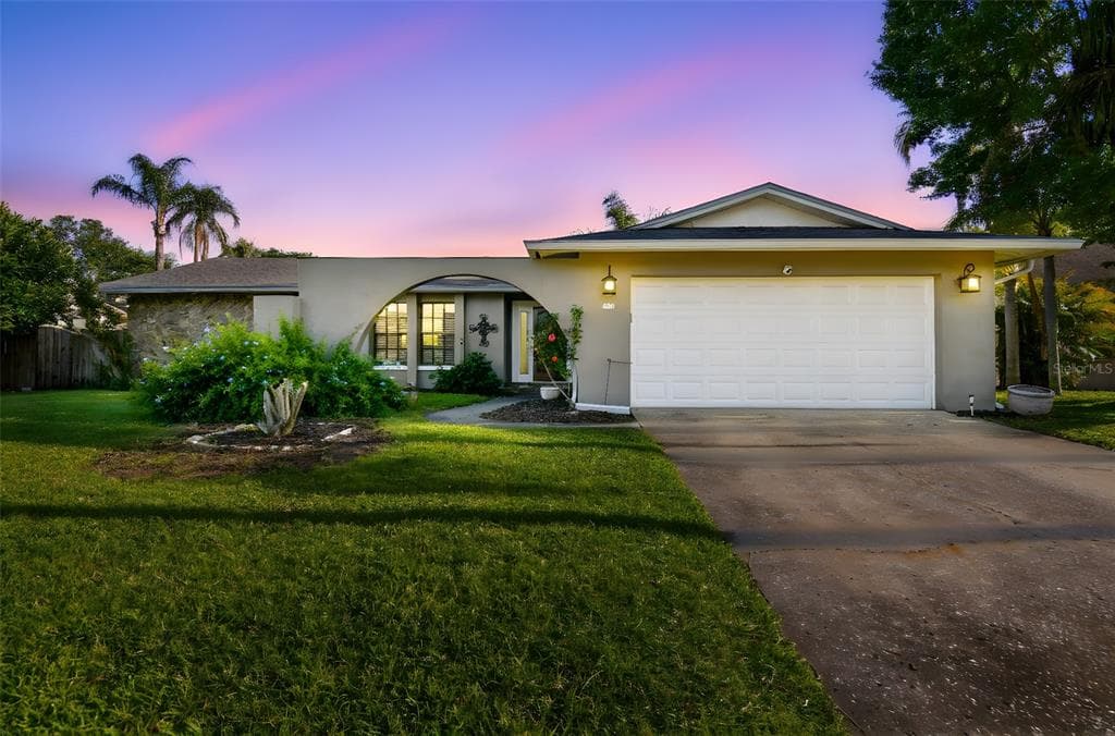 4120 ROLLING SPRINGS DRIVE TAMPA, FL 33624