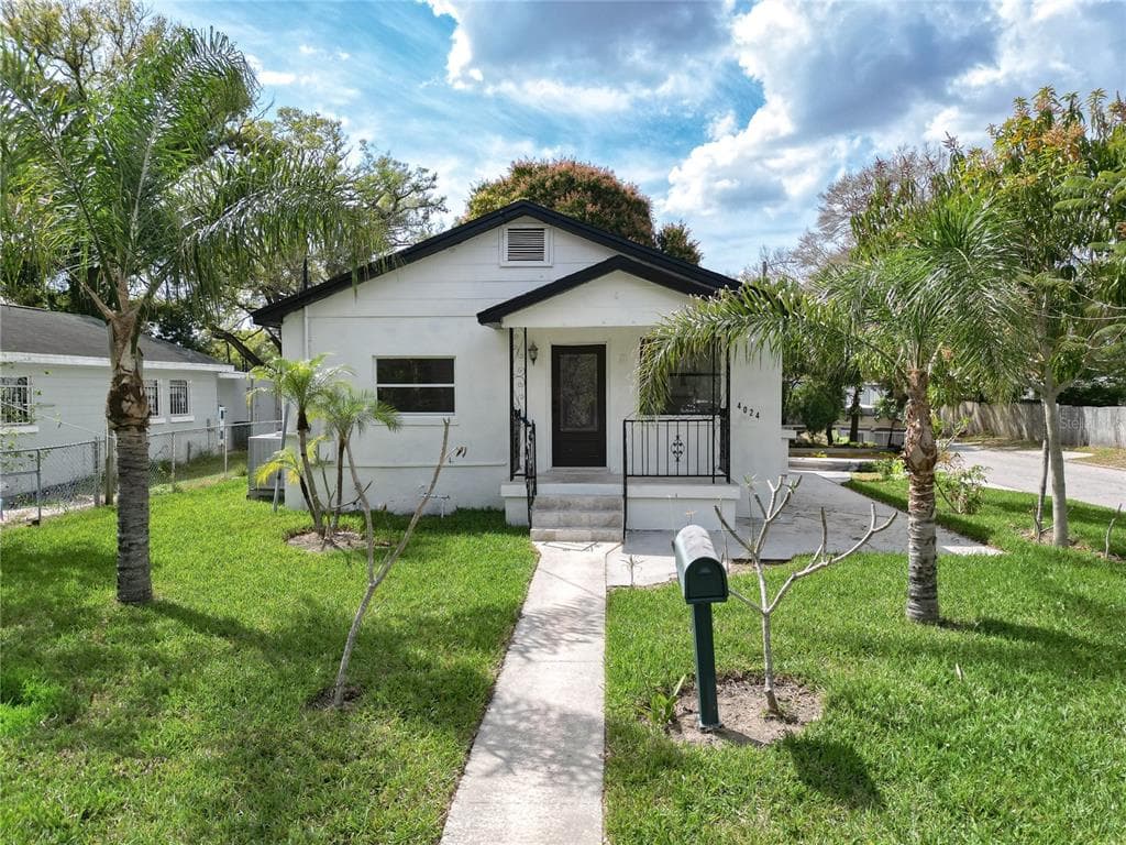 4024 N SEMINOLE AVENUE TAMPA, FL 33603