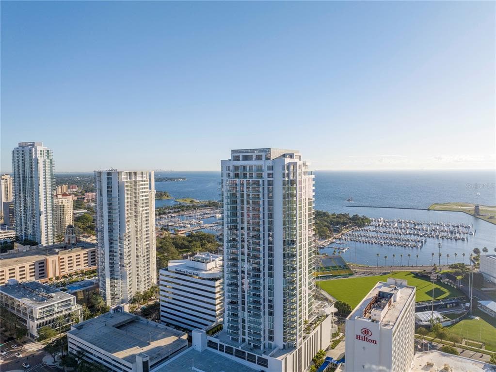 301 1ST STREET S UNIT 2604 ST PETERSBURG, FL 33701
