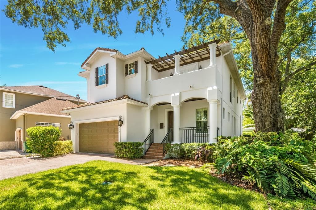 679 GENEVA PLACE TAMPA, FL 33606