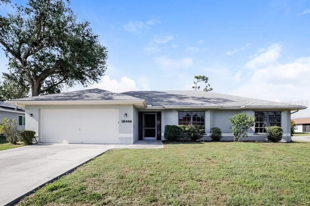 18446 ELGIN AVENUE PORT CHARLOTTE, FL 33948