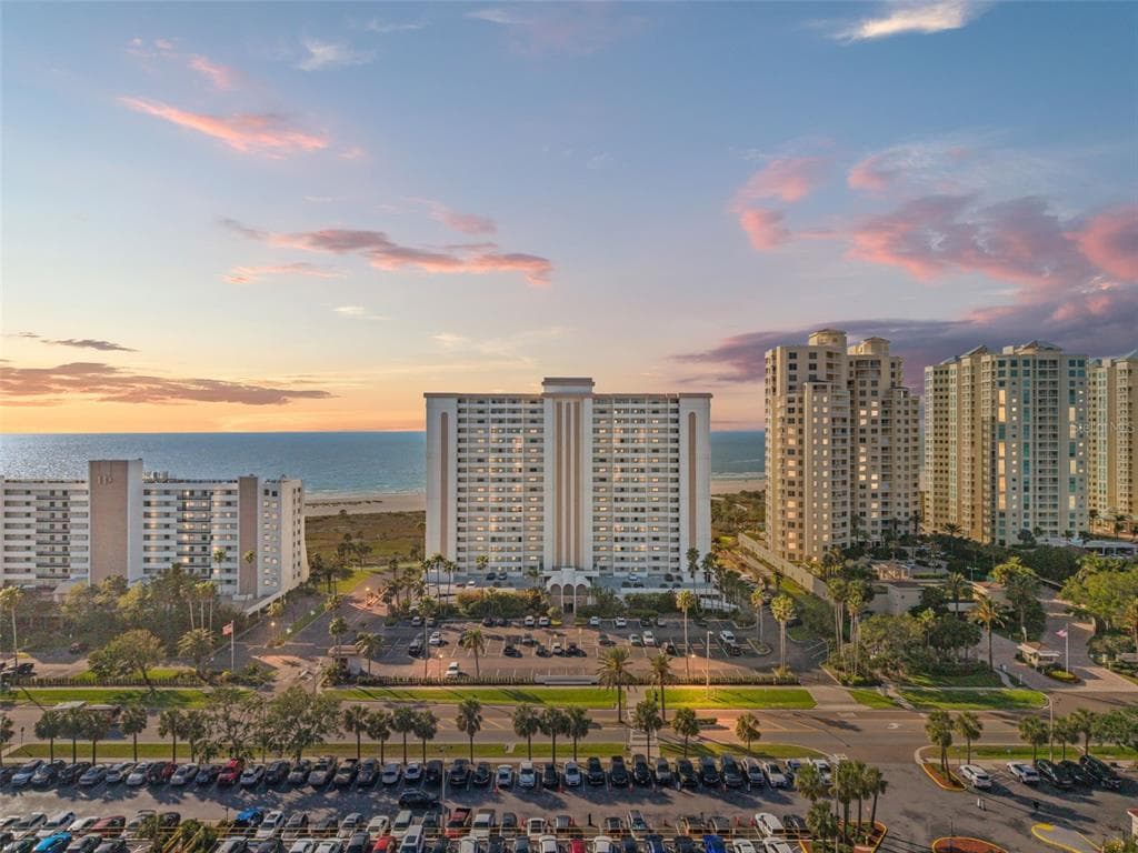 1230 GULF BOULEVARD UNIT 508 CLEARWATER BEACH, FL 33767