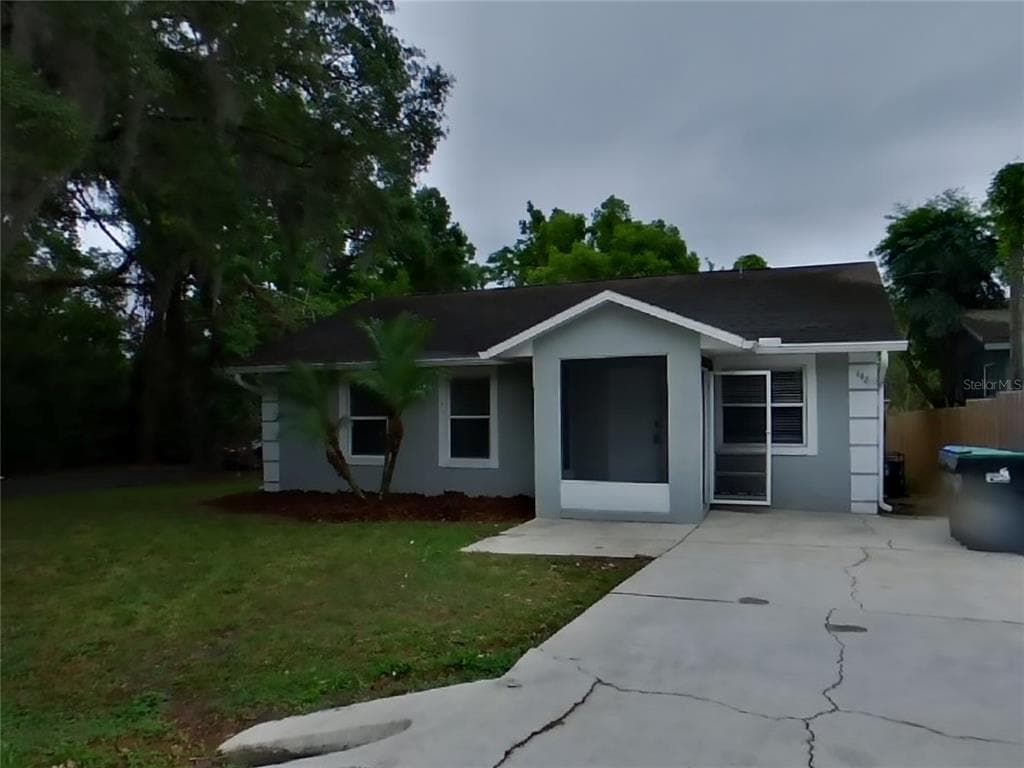 148 E 12TH STREET APOPKA, FL 32703