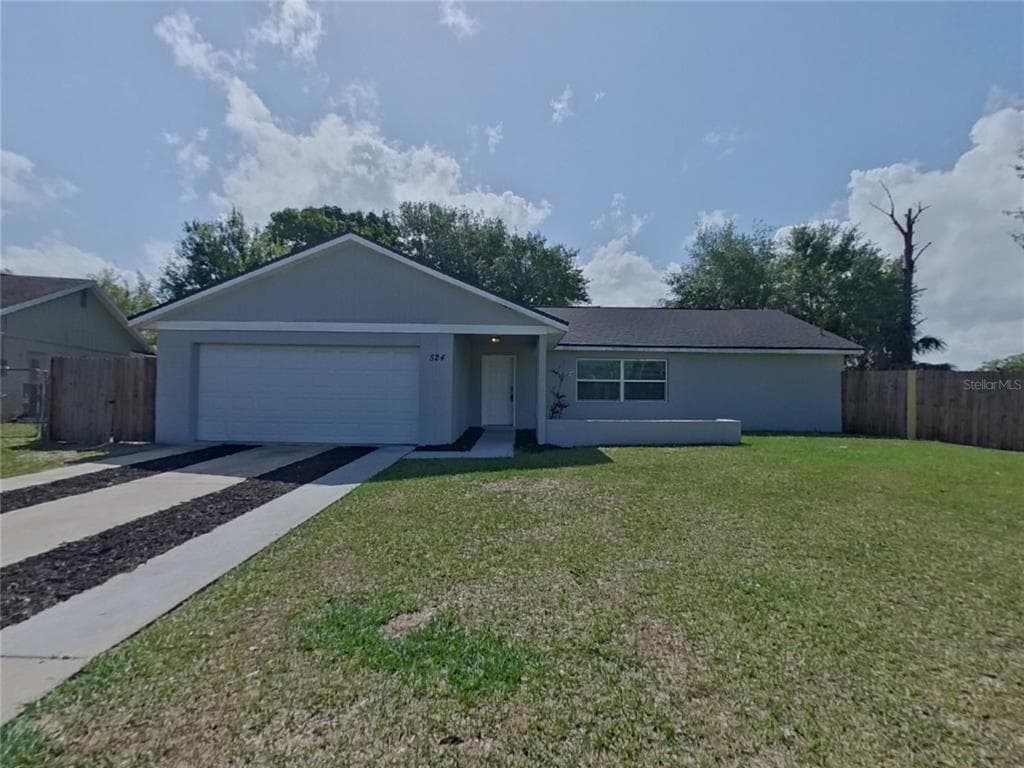 524 ELMWOOD COURT KISSIMMEE, FL 34743