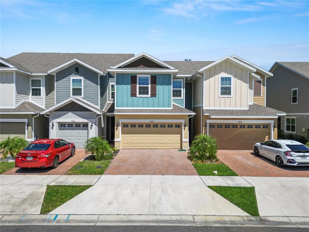 34187 CINDER WAY WESLEY CHAPEL, FL 33545
