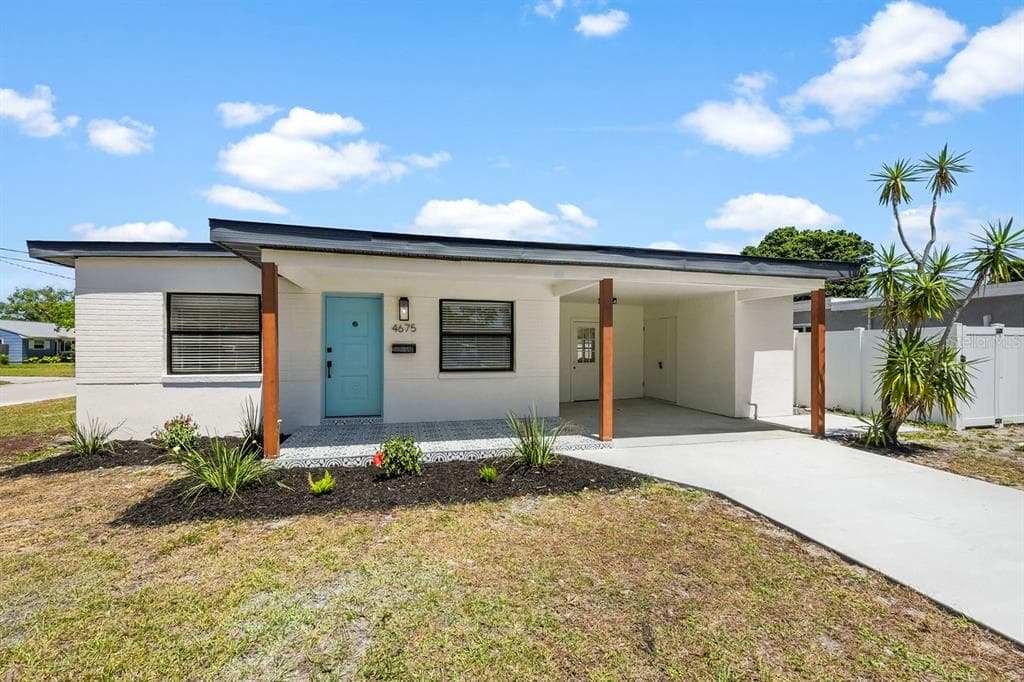 4675 26TH AVENUE N ST PETERSBURG, FL 33713